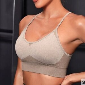 New Two Tone Crisscross Back Seamless Sports Bra size L